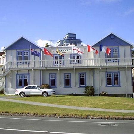 Barnacles Seaside Inn ปาราปาราออมู ภายนอก รูปภาพ